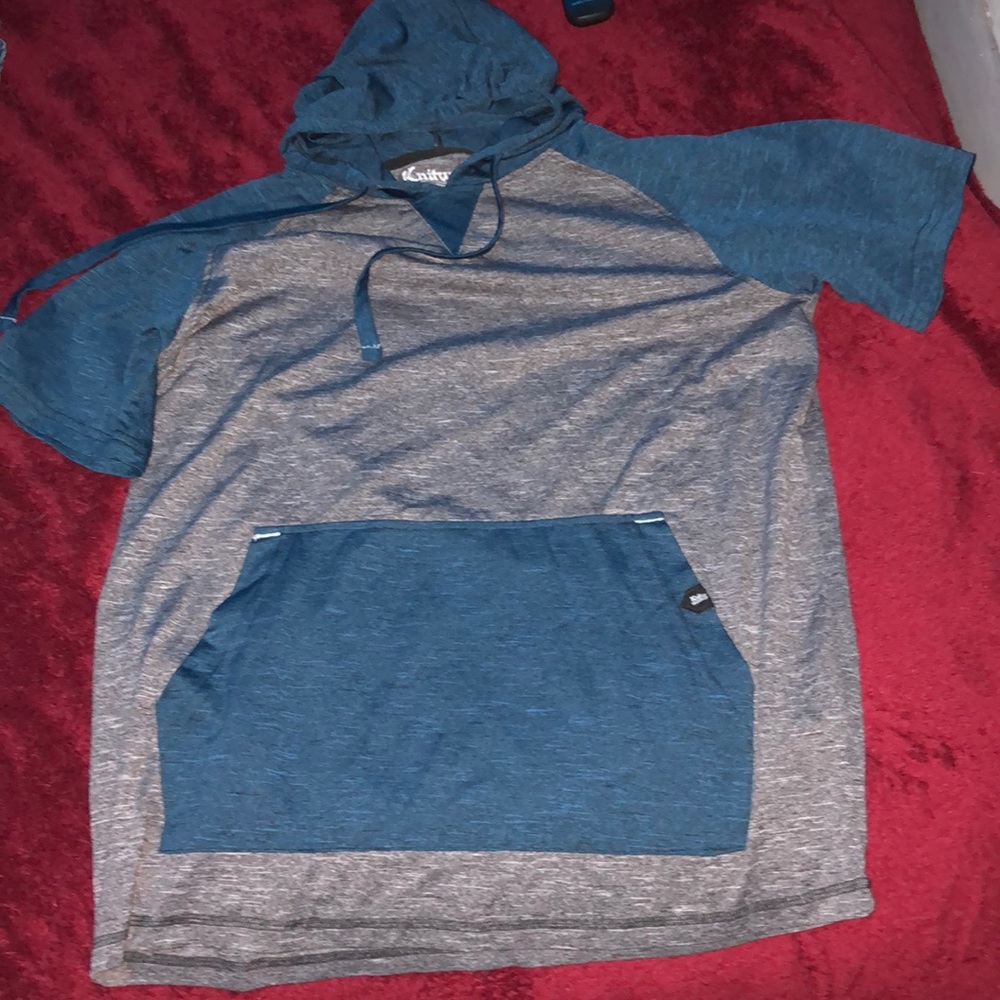 Knitworks short sleeve hoodie shirt